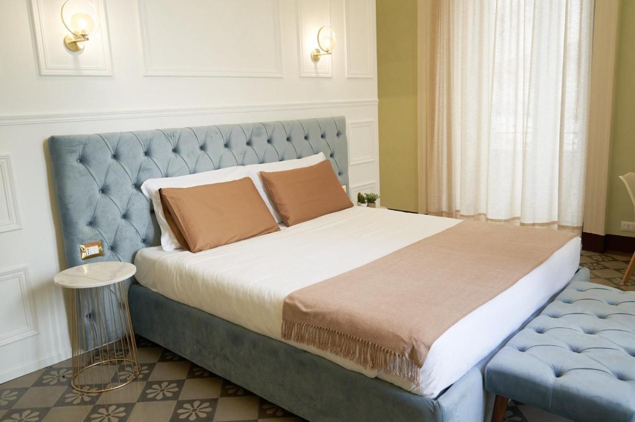 Toscano Palace Luxury Rooms Катания Экстерьер фото