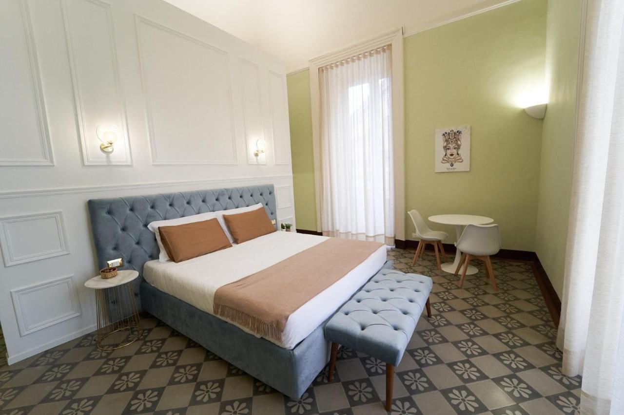 Toscano Palace Luxury Rooms Катания Экстерьер фото