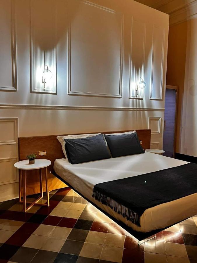 Toscano Palace Luxury Rooms Катания Экстерьер фото